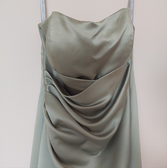 Alfred Angelo evening dress light green colour. - Picture 8 of 10